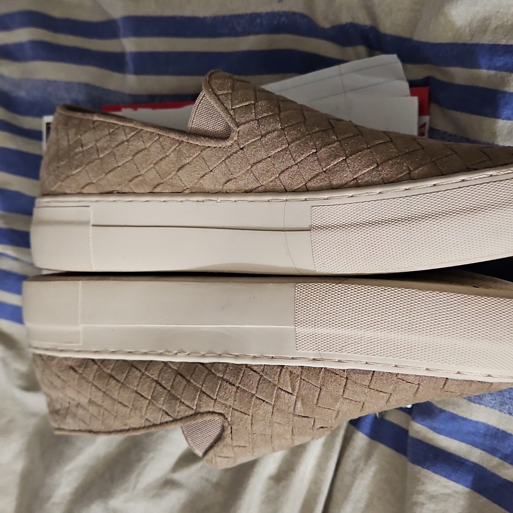 Vince Camuto Tan Slip-On Shoes - Picture 4 of 6